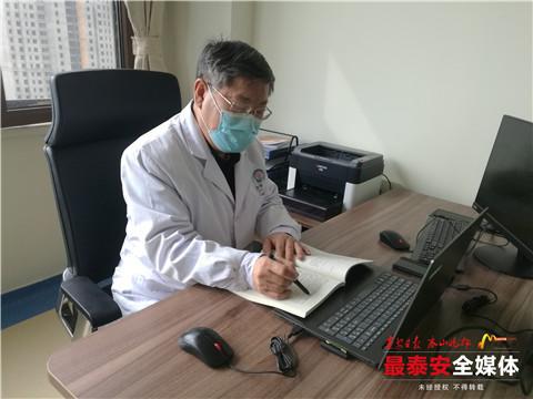 赵永更表示,新建医院的发展通常经历"初期发展,特色发展,跃升发展"三