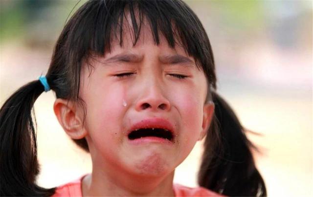 重男轻女的父母,只会养出委曲求全的女儿,和无理取闹的儿子