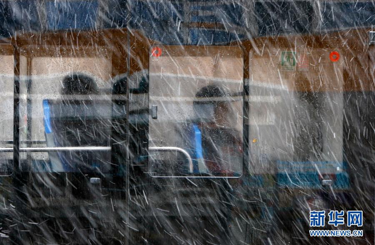 寒潮来袭 全国多地迎来降雪