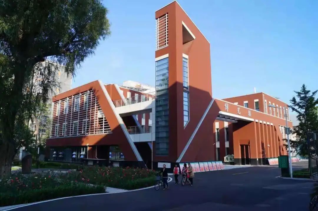 全国优秀党务工作者丨延庆一中校长陶汪来