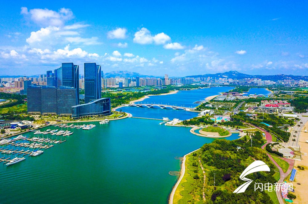 海天清一色日照初秋海滨景色醉人