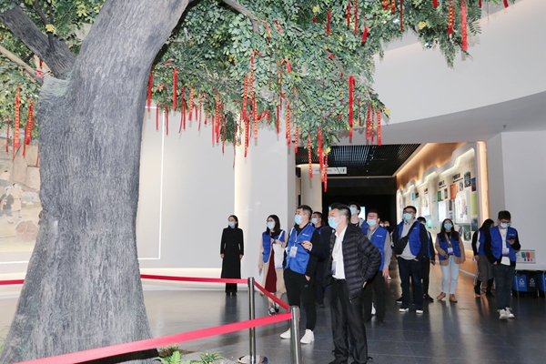 采访中,漯河市城市展示馆馆长裴广平对记者说:"每座城都应该拥有一个
