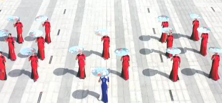 乐享银龄——菏泽市秋之韵旗袍队