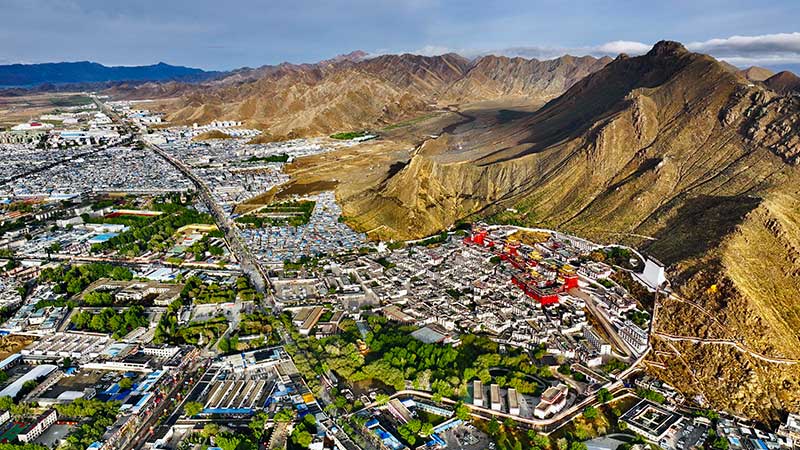 山东援藏：让孔子学堂扎根雪域高原