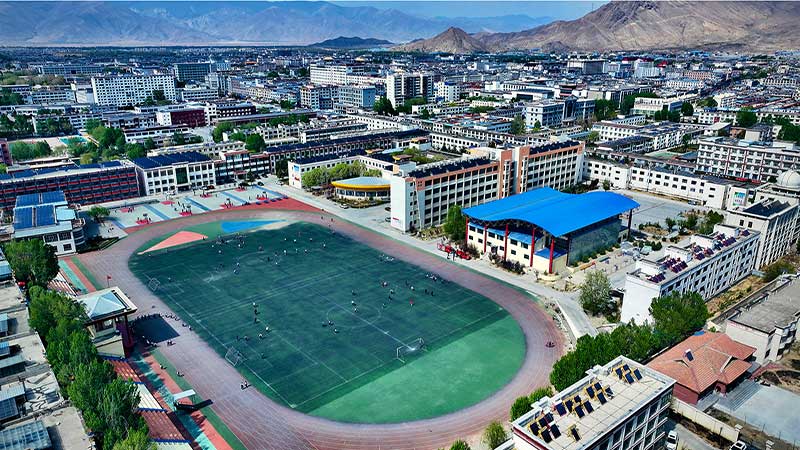 山东教师毕全亮：四次援藏路 躬行繁森志