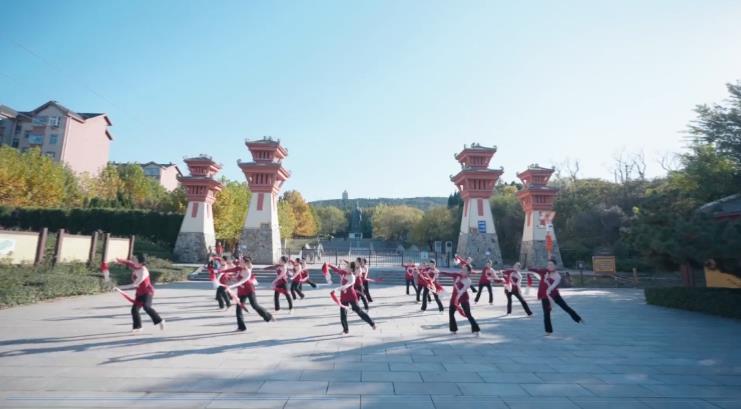 乐享银龄——淄博市博山区领舞者舞蹈艺术团